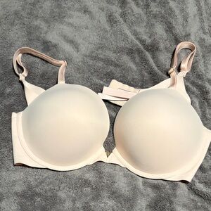 Victoria's Secret Light Pink Bra